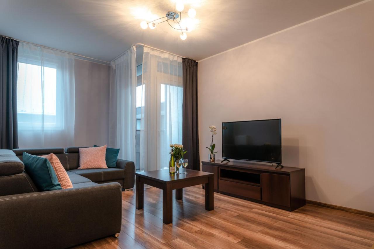 Pure Home Apartments - Gwiazdzista Wroclaw Exterior photo