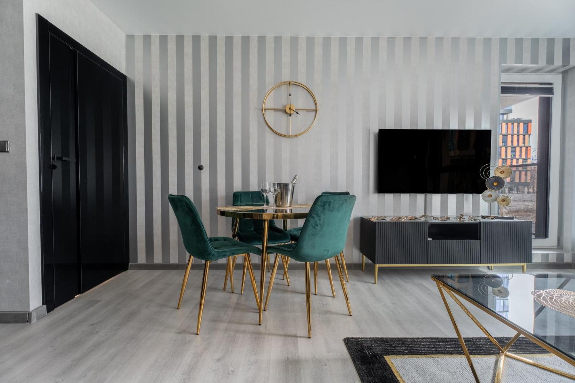 Pure Home Apartments - Gwiazdzista Wroclaw Exterior photo