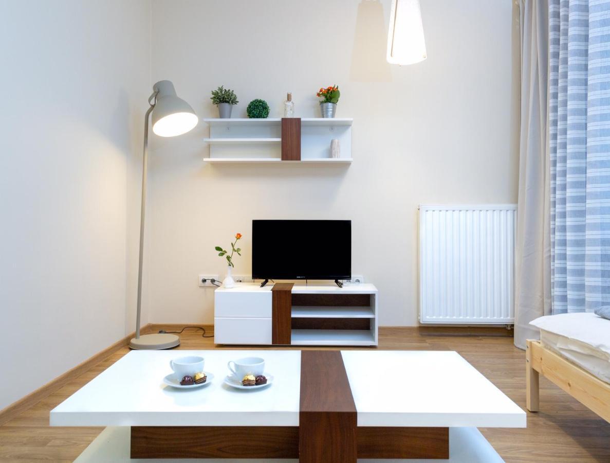 Pure Home Apartments - Gwiazdzista Wroclaw Exterior photo